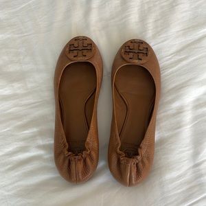 Tori Burch Minnie Leather Logo Traveling Ballerina Flats